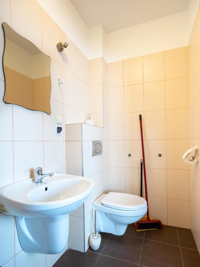 Amber Dom Goscinny Międzywodzie Exteriör bild